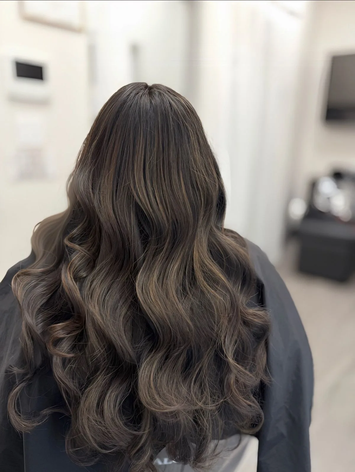 Brunette balayage with Hollywood waves by Francesca