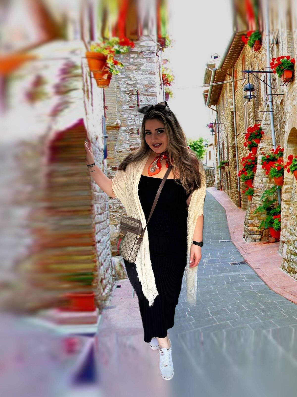 Francesca, owner of Beauty By Francesca